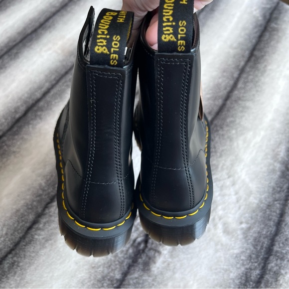 NWT Doc Dr Martens Leather Lace Up Combat Boots - Picture 4 of 8